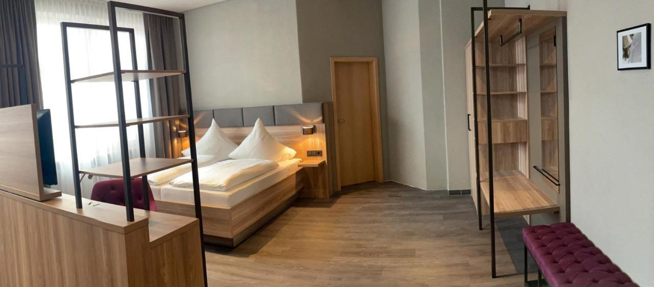Hotel Das Bischof Tauberbischofsheim Buitenkant foto